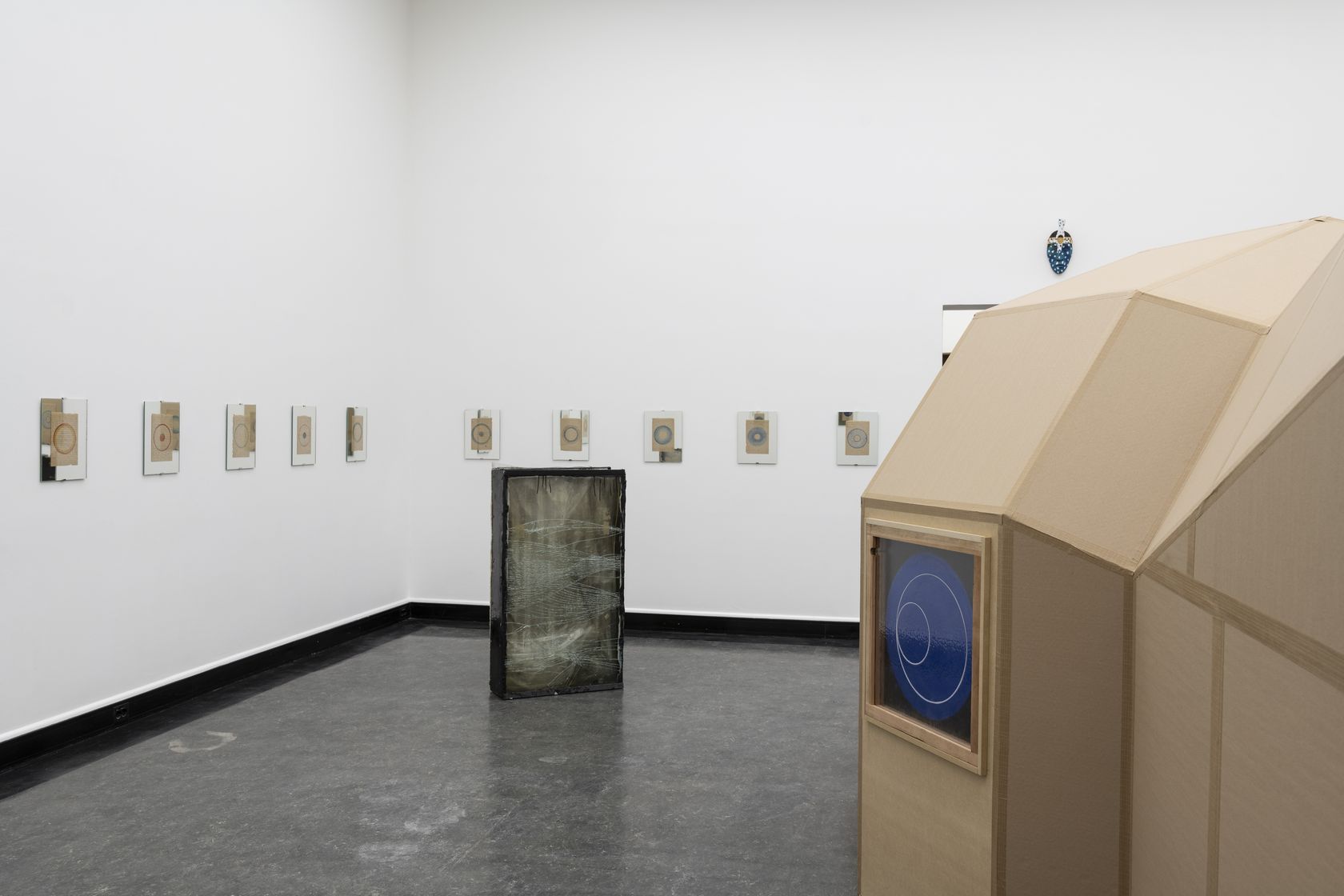 Oscar Tuazon - Water School