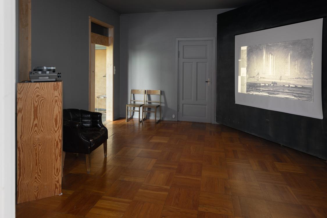 Room 11 (Latitude: 78.223, Longitude: 15.646)