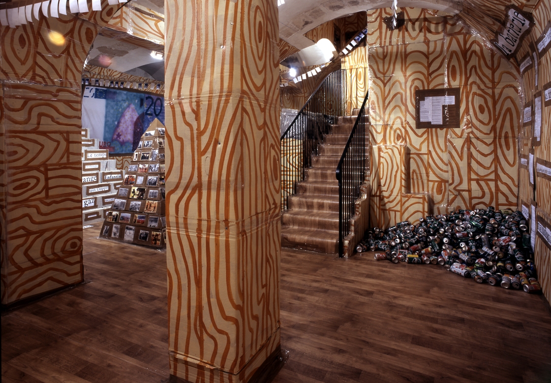 "CHALET LOST HISTORY"