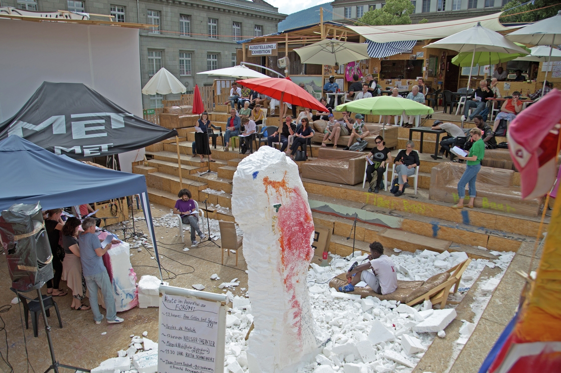 Robert Walser-Sculpture