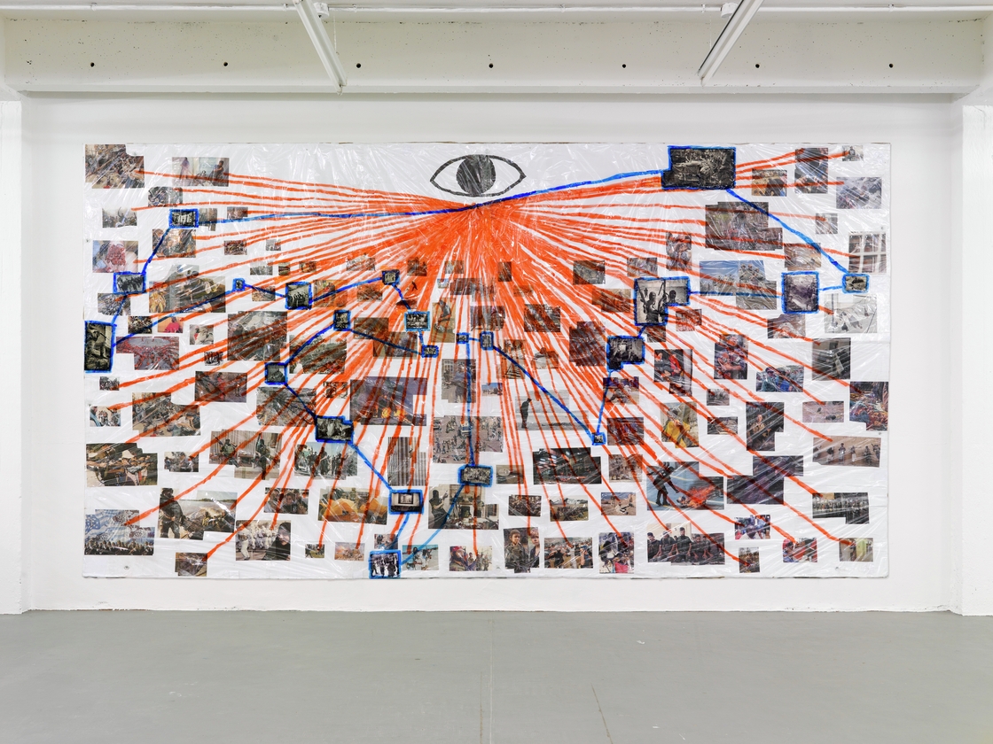 Thomas Hirschhorn Galerie Chantal Crousel