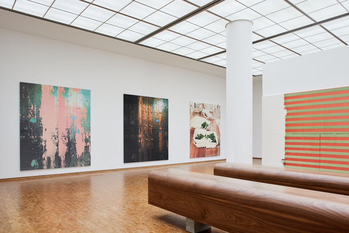 WADE GUYTON ZWEI DEKADEN MCMXCIX–MMXIX