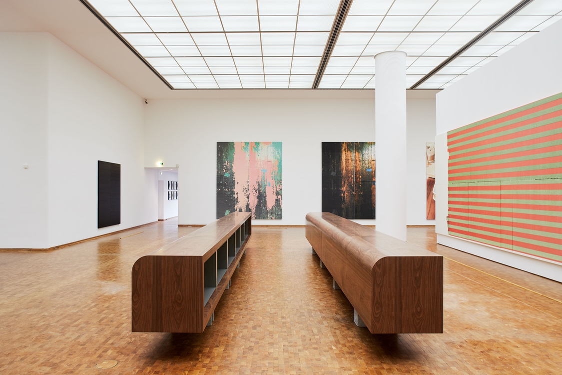 WADE GUYTON ZWEI DEKADEN MCMXCIX–MMXIX