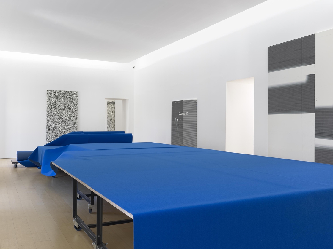 Wade Guyton - Siamo Arrivati