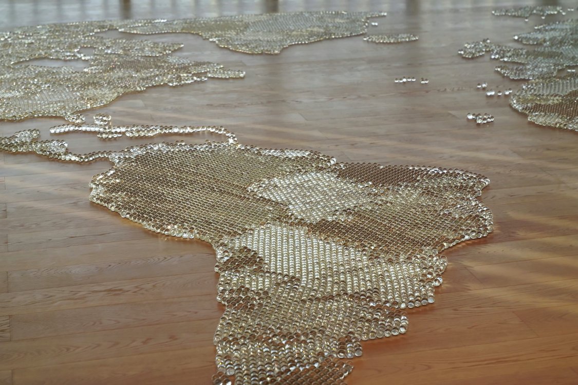 From the Mundane World - Inaugural Exhibition of He Art Museums