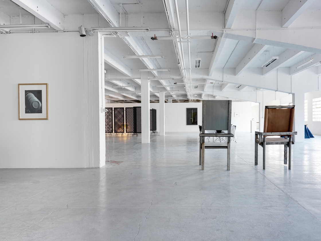 Intérieur jour