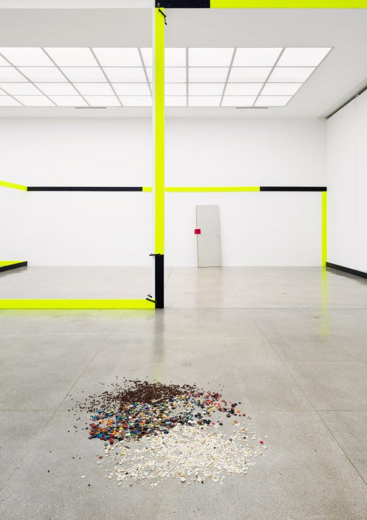 /media/uploads/news/2017/05/web/Jean-Luc-Moule_ne-The-Secession-Knot-5.1-Secession-2017-Foto-Iris-Ranzinger_6117-724x1024.jpg